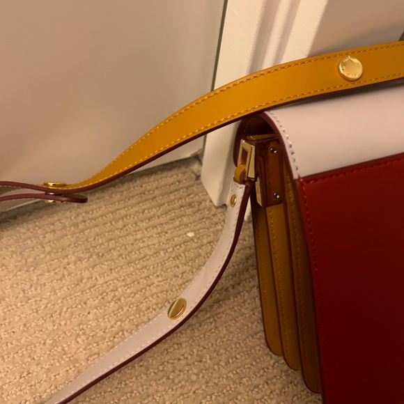 Marni Trunk Bag Medium - Picture 6 of 10